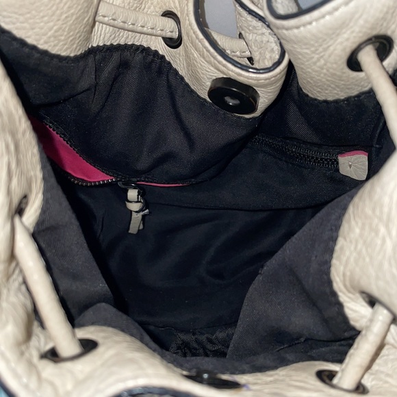 Elliott Luca bucket bag purse - Picture 2 of 3